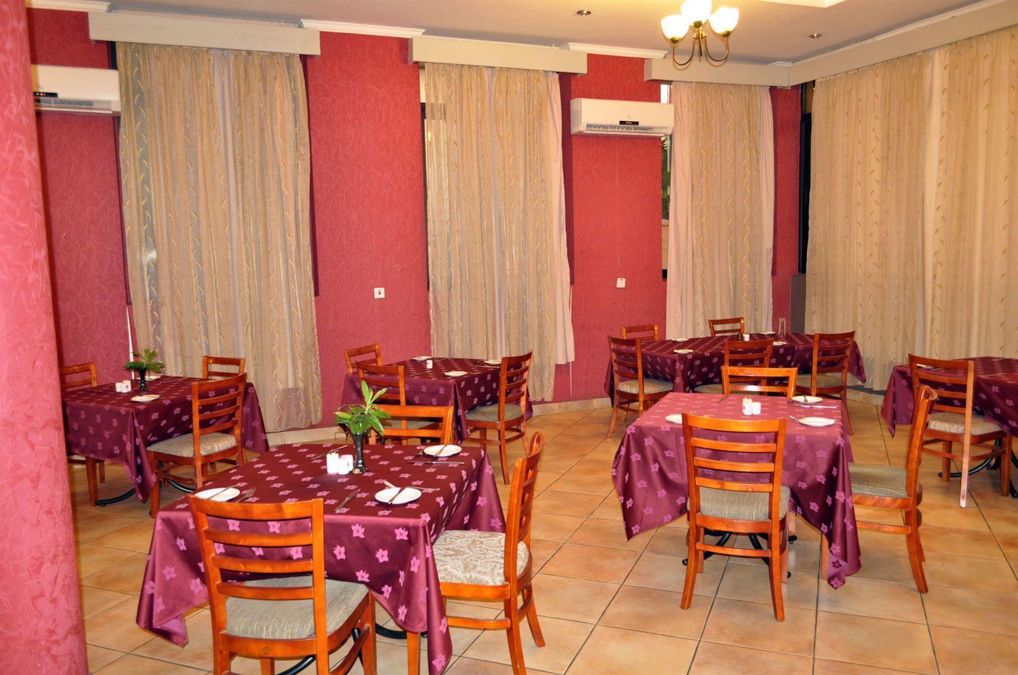 Regency Park Hotel Νταρ ες Σαλάμ Εξωτερικό φωτογραφία