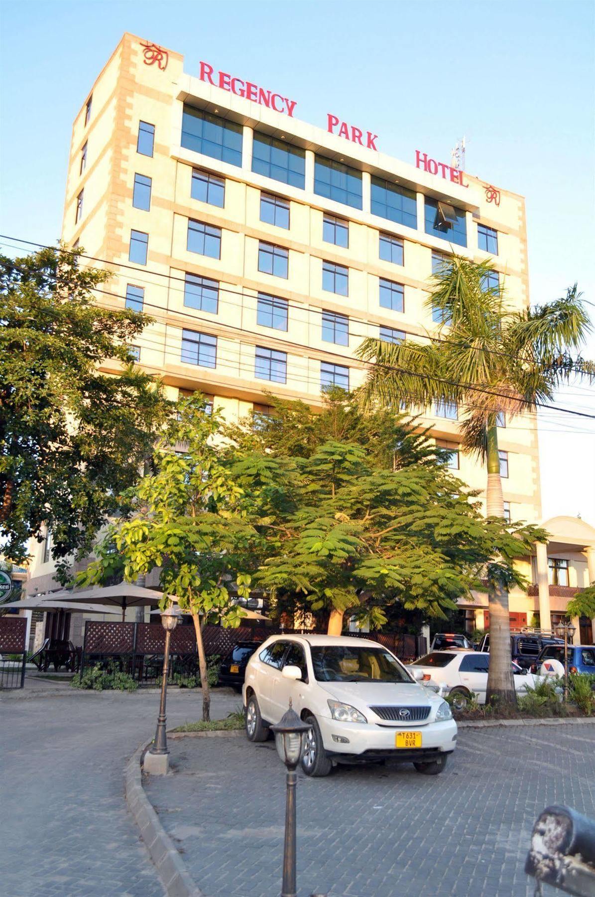 Regency Park Hotel Νταρ ες Σαλάμ Εξωτερικό φωτογραφία