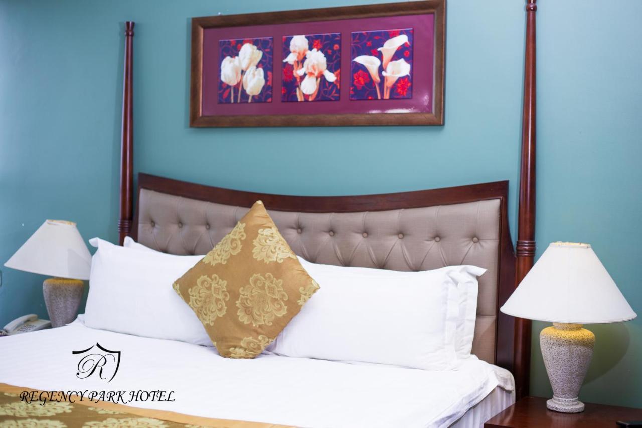 Regency Park Hotel Νταρ ες Σαλάμ Εξωτερικό φωτογραφία