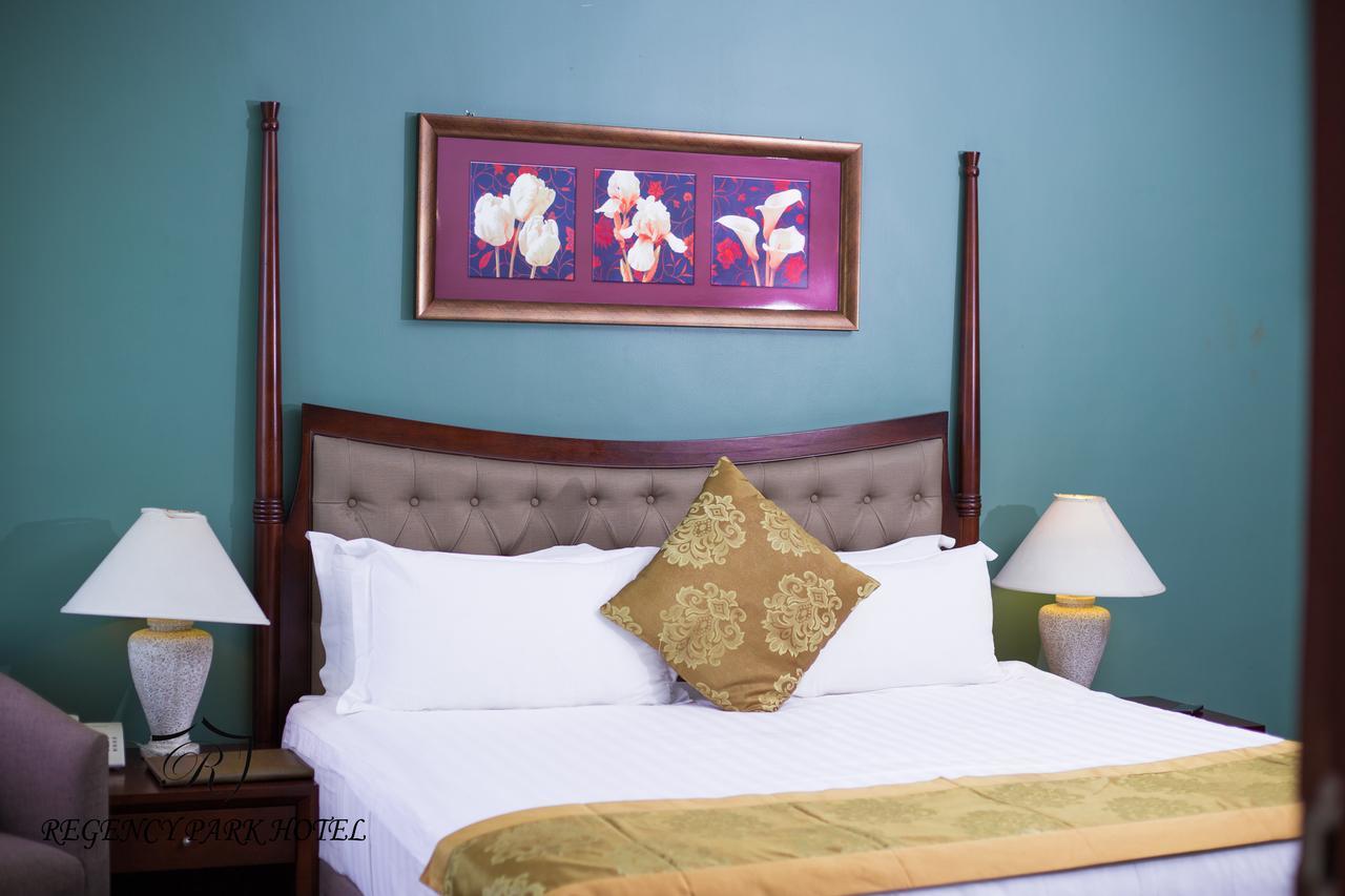 Regency Park Hotel Νταρ ες Σαλάμ Εξωτερικό φωτογραφία