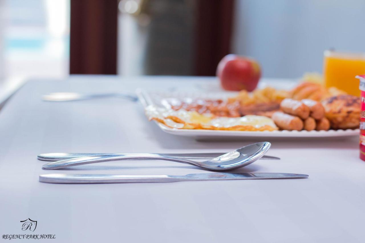 Regency Park Hotel Νταρ ες Σαλάμ Εξωτερικό φωτογραφία